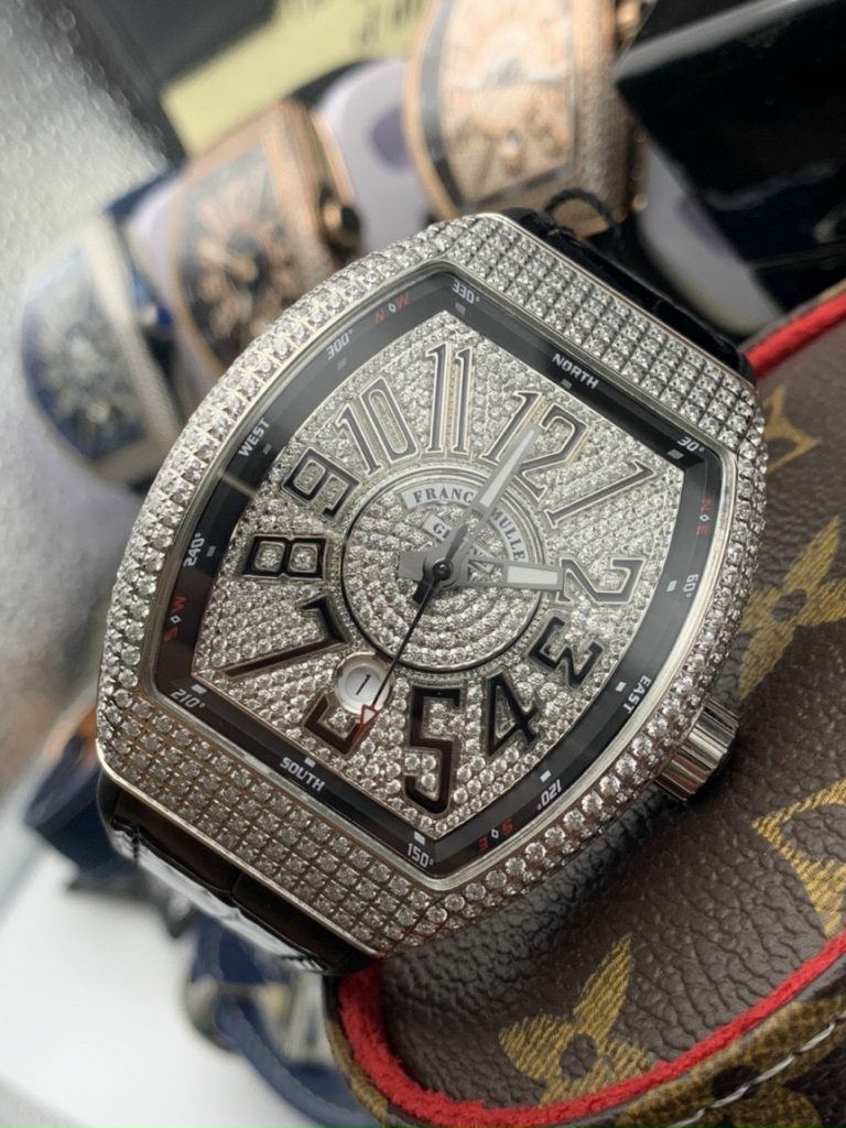 Đồng hồ Franck Muller Super Fake 11