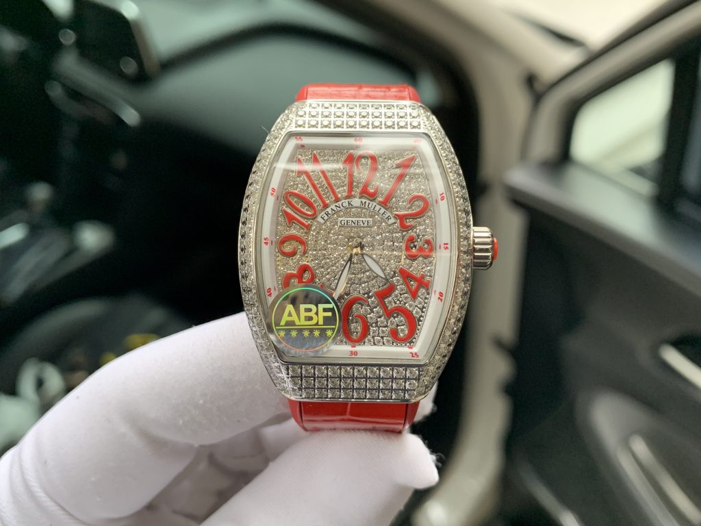 Đồng hồ Franck Muller nữ dây cao su màu đỏ