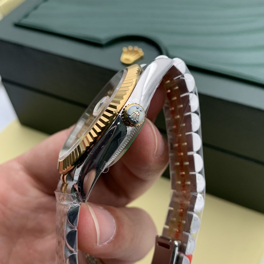 Đồng hồ Rolex Fake mặt vi tính