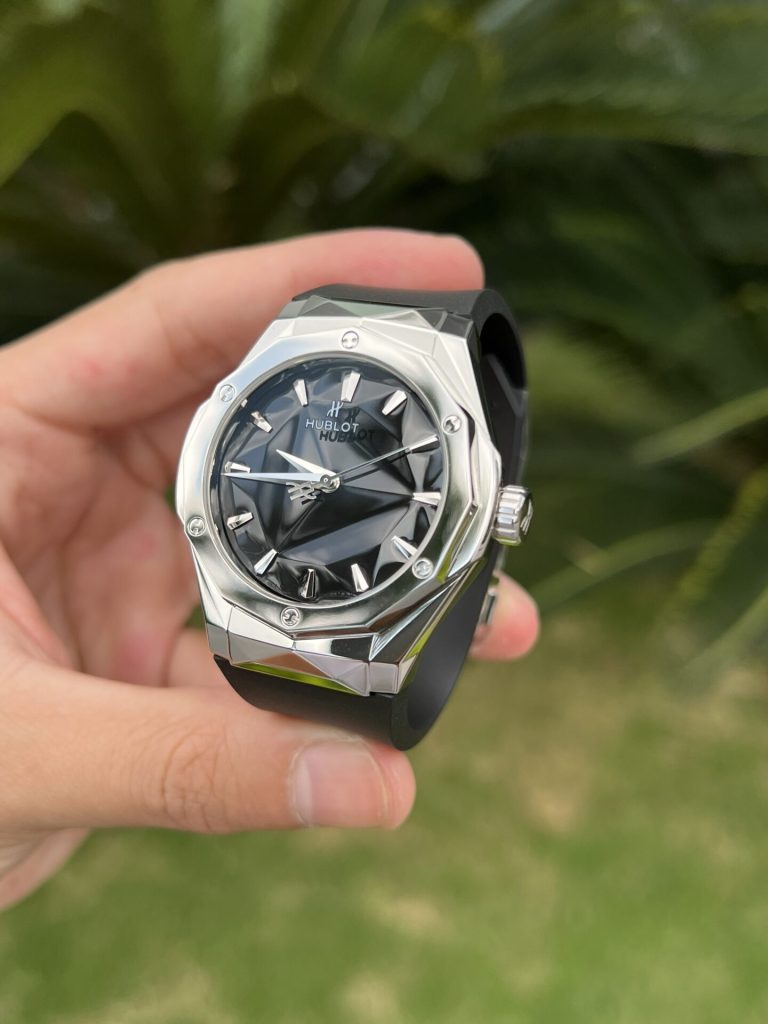 DWatch Luxury - Đơn vị hàng đầu chế tác đồng hồ Hublot Replica cao cấp tại Việt Nam