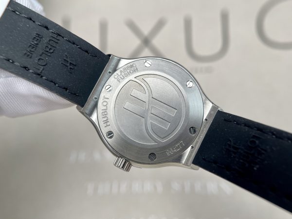 Dong-ho-Hublot-Classic-Fusion-Rep-11-scaled-1.jpg