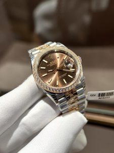 Dong-ho-Rolex-DateJust-Replica-11-scaled-1.jpg