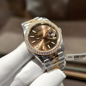 Dong-ho-Rolex-DateJust-Replica-11-scaled-1.jpg