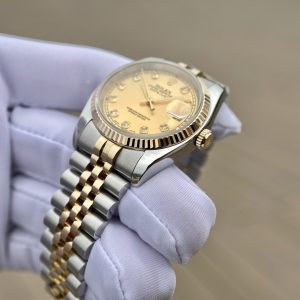 Dong-ho-Rolex-DateJust-boc-vang-that-scaled-1.jpg