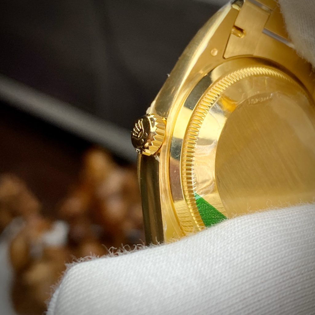 Đồng hồ Rolex Day-Date bọc vàng 18k