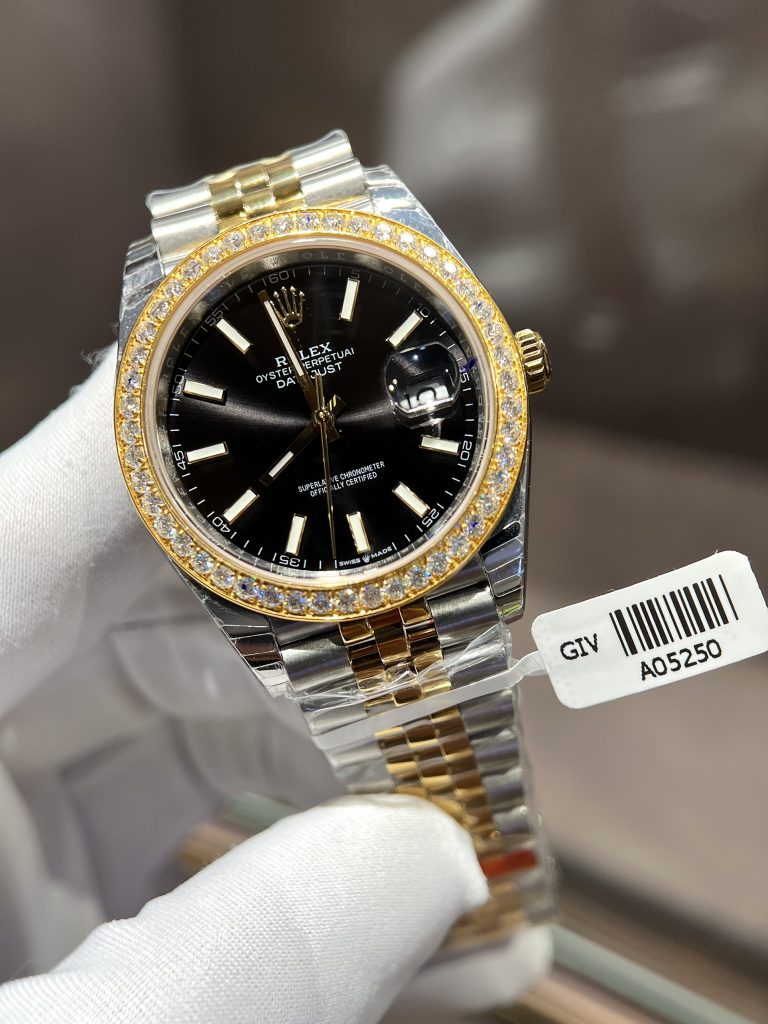 Đồng hồ siêu cấp Rolex niềng kim cương