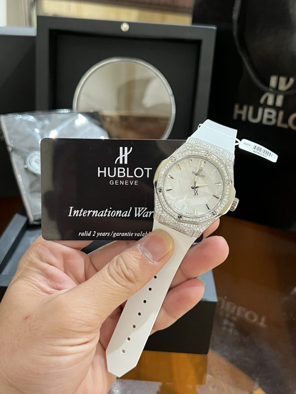 Đồng hồ Hublot Orlinski chế tác kim cương moissanite hong kong