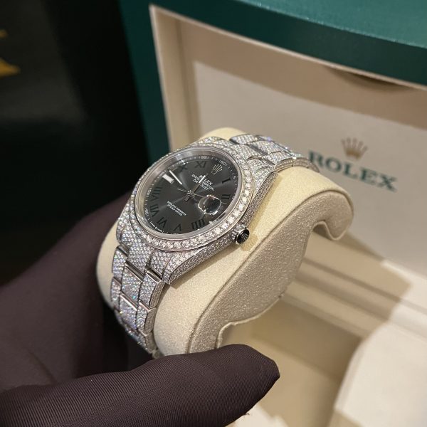 Đồng hồ Rolex chế tác full kim cương