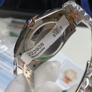 Đồng hồ Rolex độ kim cương moissanite