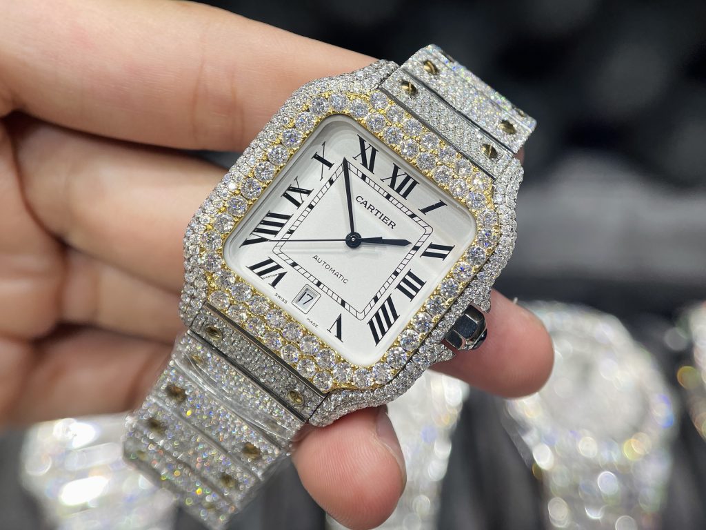 Đồng hồ Cartier độ kim cương Moissanite Hong Kong