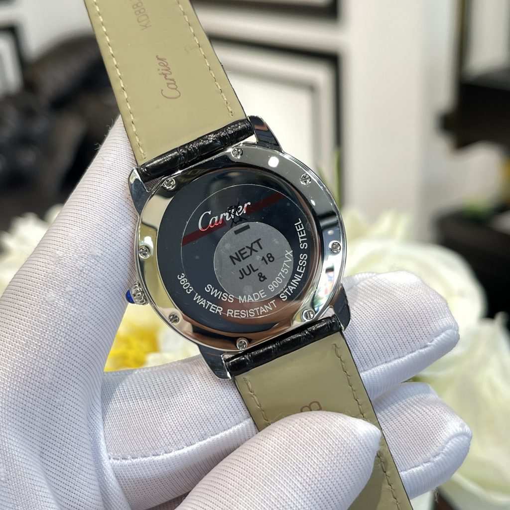 Đồng hồ Cartier nữ dây da màu đen