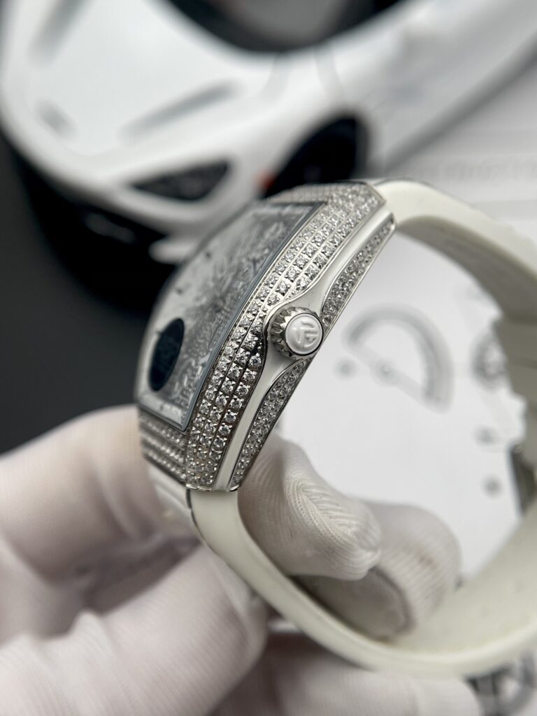 Đồng hồ Franck Muller V32