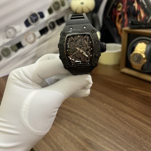 Đồng hồ Richard Mille Full Carbon màu đen