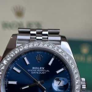 Đồng hồ Rolex độ niềng kim cương moissanite