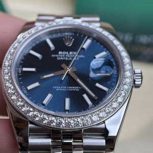 Đồng hồ Rolex niềng kim cương moissanite