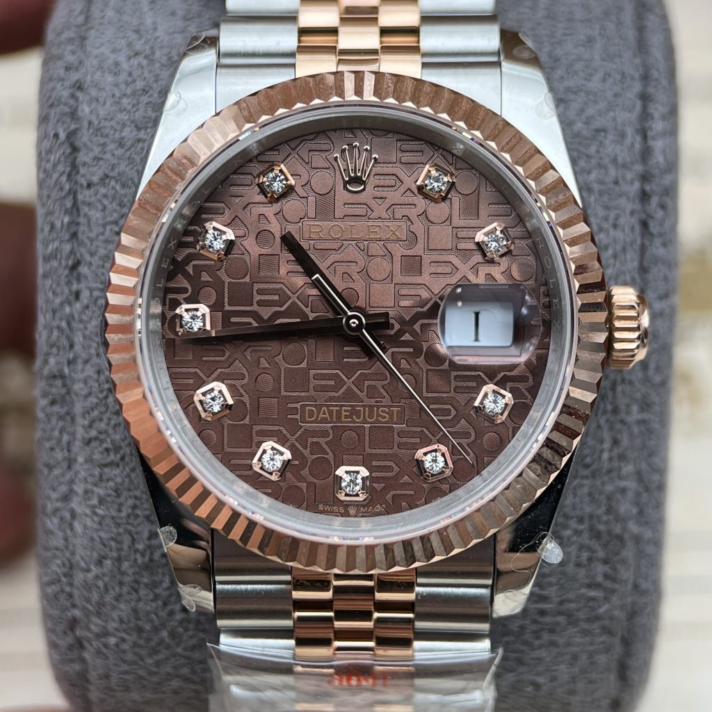 Đồng hồ Rolex chế tác vàng 18k