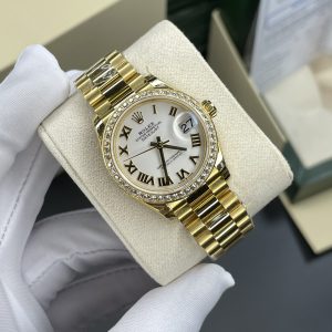 Đồng hồ Rolex đính đá