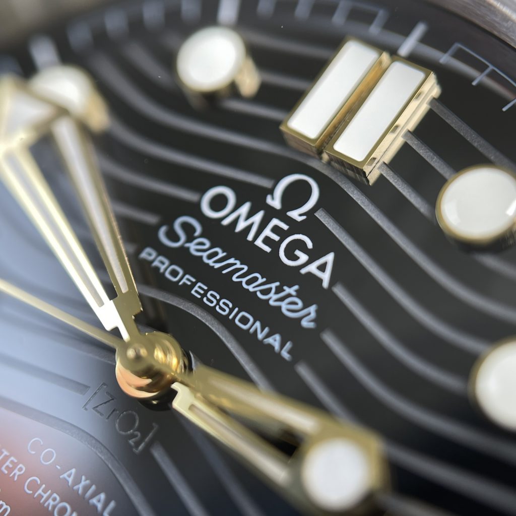 Đồng hồ nam Omega