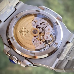 Đồng hồ Patek Philippe Nautilus Automatic