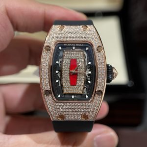 Đồng hồ Richard Mille RM007 chế tác kim cương tự nhiên
