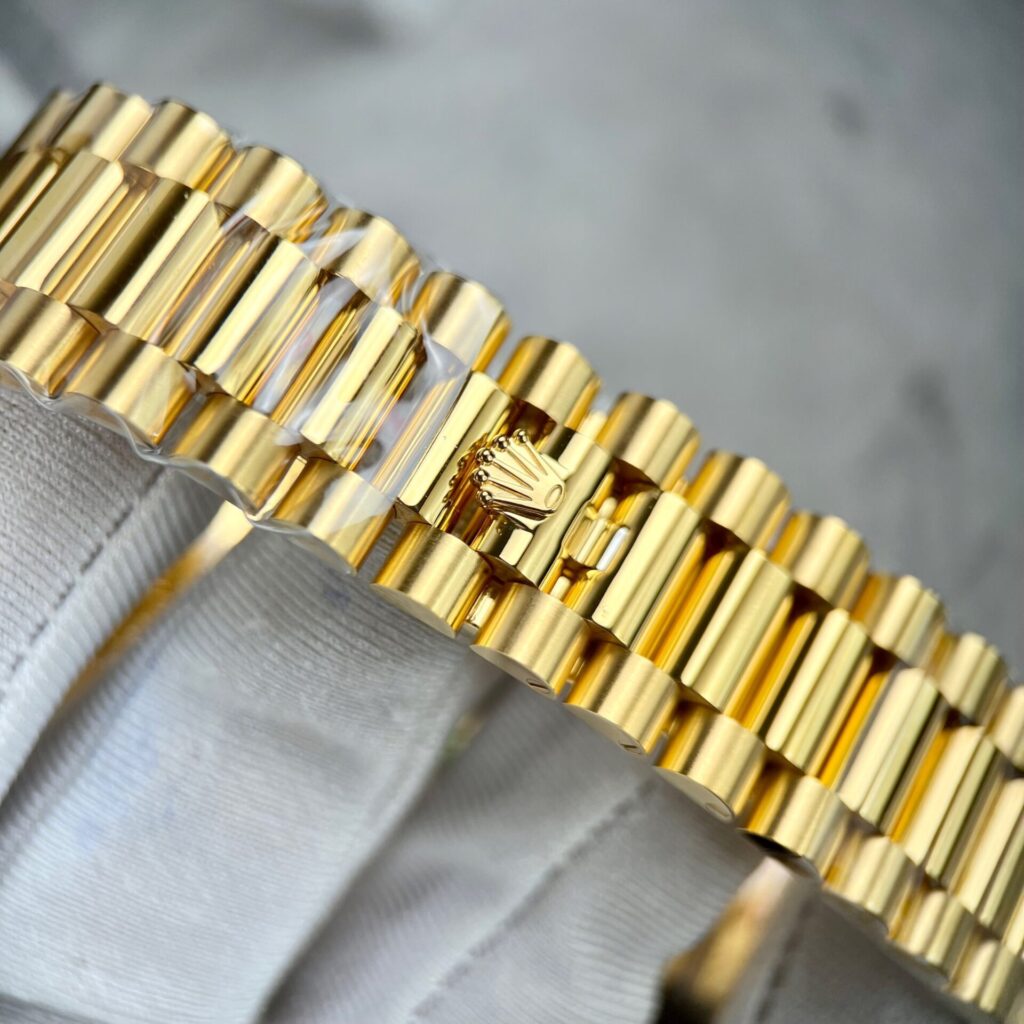 Đồng Hồ Rolex Replica Cao Cấp Bọc Vàng 18K Day-Date 2023 GM V2 (2)