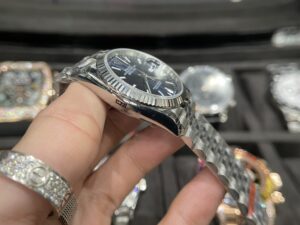 Đồng hồ Rolex Datejust Rep 1 1 Mặt xanh chải tia