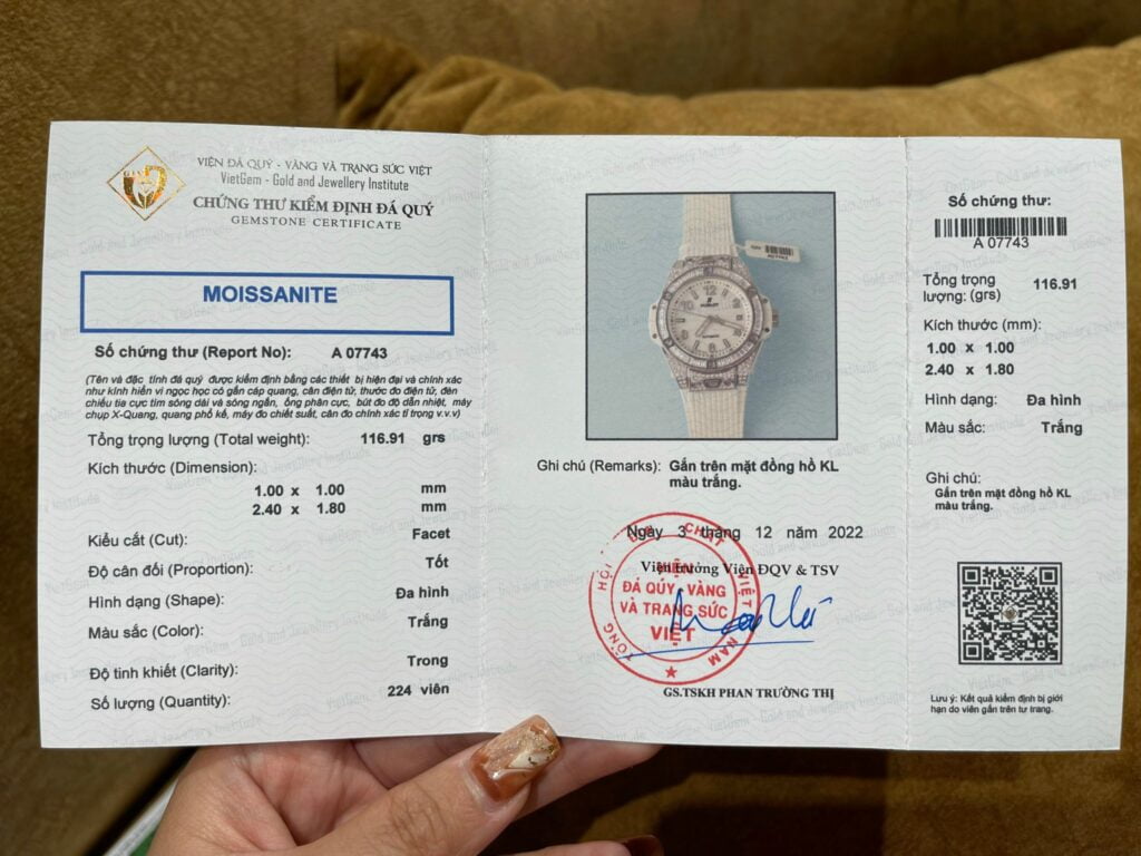Đồng Hồ Độ Kim Cương Hublot One Click Moissanite Baguette 39mm