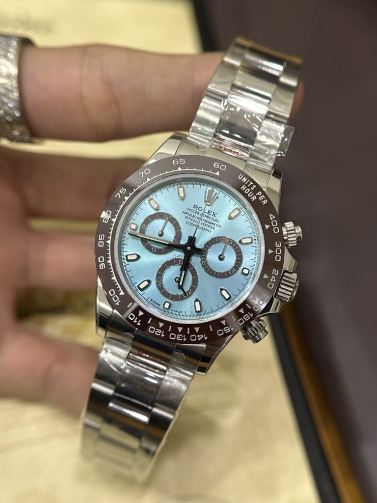 Đồng Hồ Rolex Daytona Fake 11 Ice Blue 116506 Cọc Số Dạ Quang EW Factory