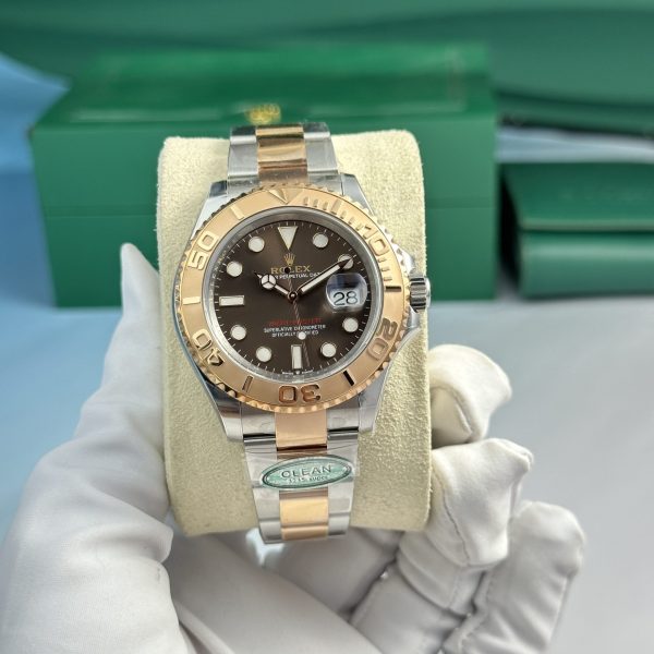 Đồng Hồ Rolex Yacht Master 126621 Chế Tác Nhà Máy Clean Mặt Chocolate 40mm (1)