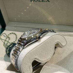 Đồng Hồ Rolex DateJust Mother Of Pearl Giá Rẻ