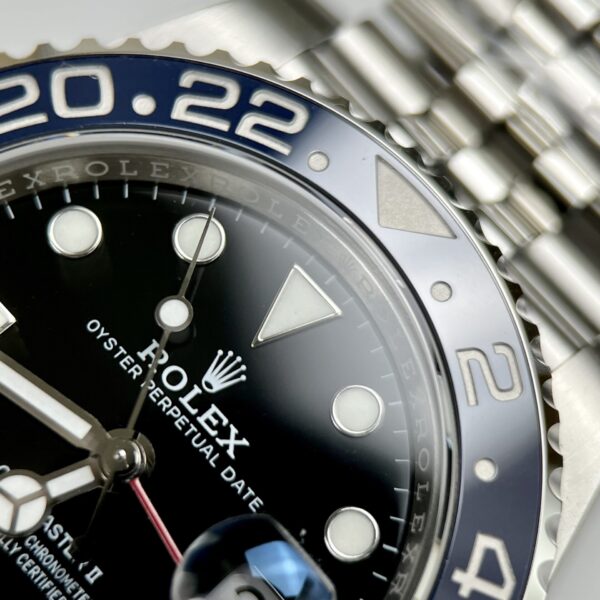 Đồng hồ Rolex GMT-Master II Pepsi Super Fake 11 Thụy Sỹ EW 40mm