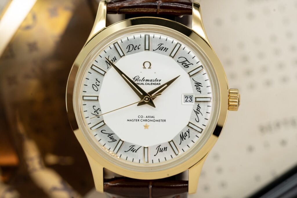 Đồng Hồ Nam Omega Globemaster Annual Calendar