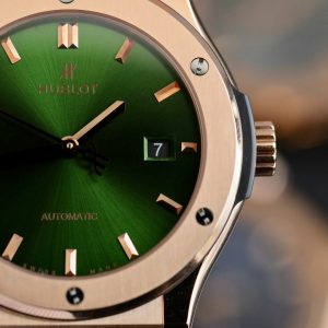 Đồng Hồ Nam Hublot Rep 11 Classic Fusion King Gold Màu Xanh Lá JJF 2024 (5)