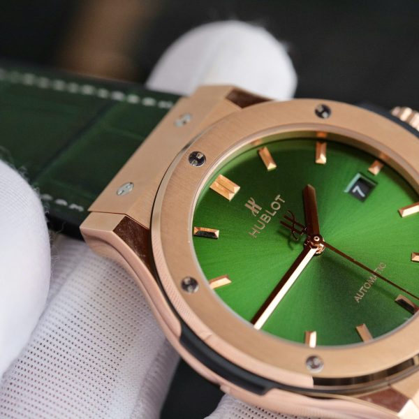 Đồng Hồ Nam Hublot Rep 11 Classic Fusion King Gold Màu Xanh Lá JJF 2024 (5)