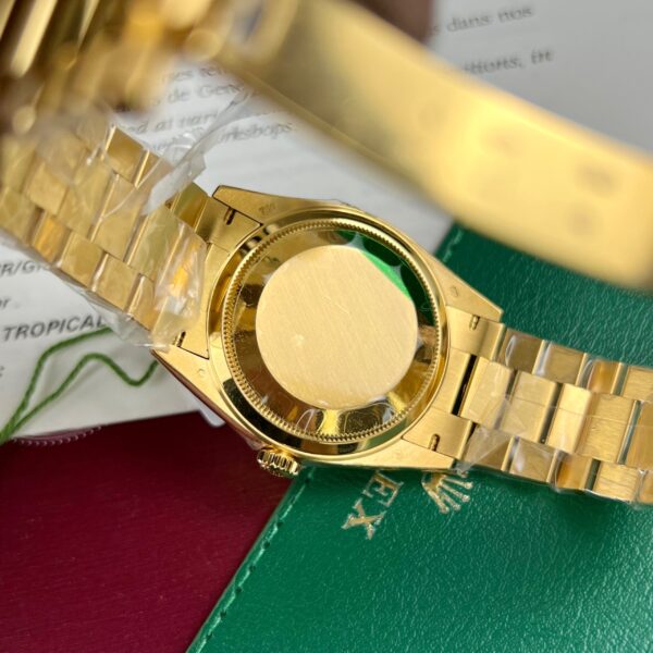 Đồng Hồ Rolex Bọc Vàng 18K Kim Cương Moissanite