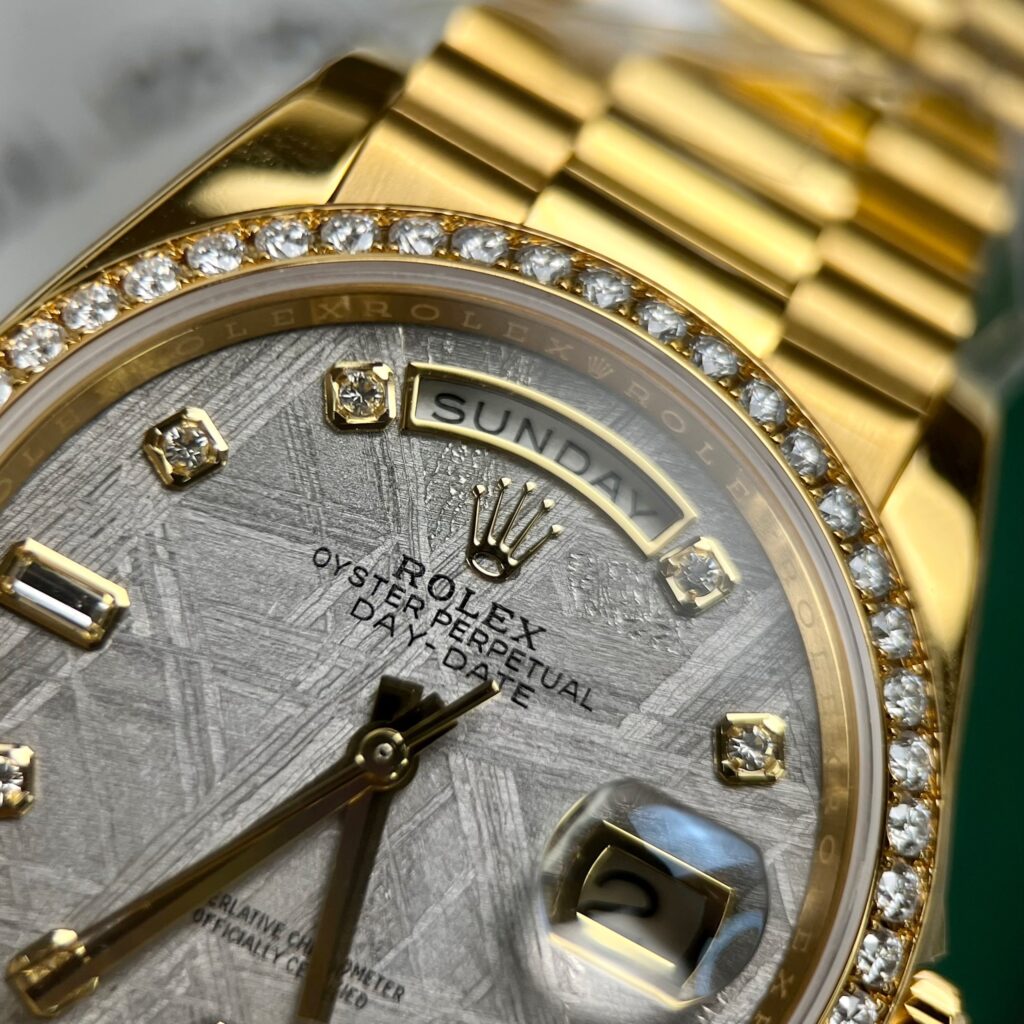 Đồng Hồ Rolex Day-Date Bọc Vàng 18K