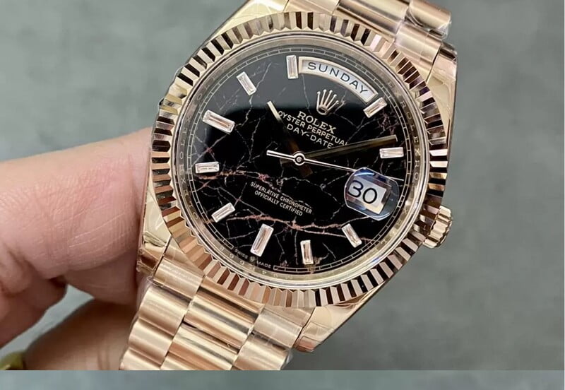 Cách dùng đồng hồ cơ Rolex replica đúng chuẩn