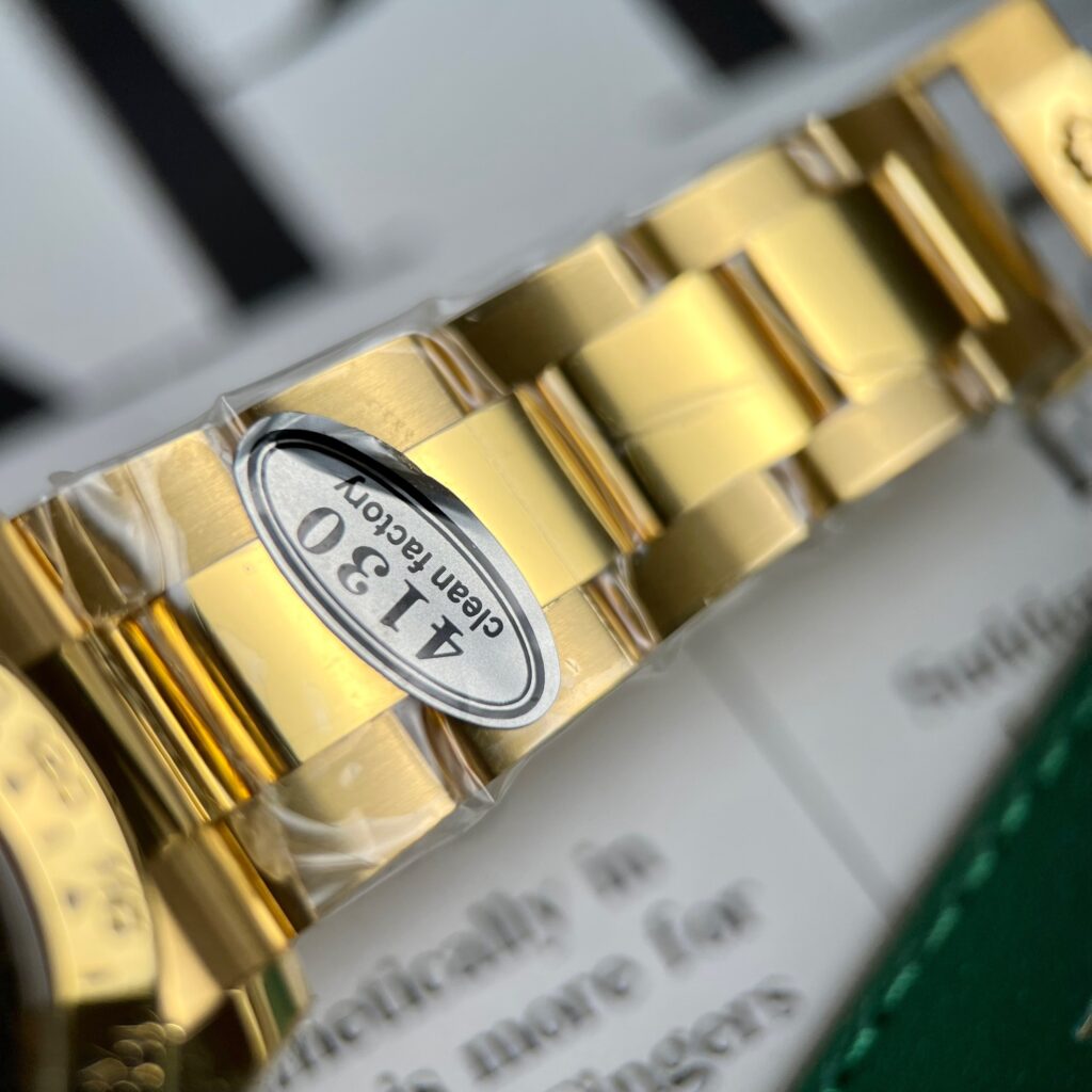 Đồng Hồ Rolex Replica 1 1 Bọc Vàng Thật Mặt Xanh Green Loki Clean Factory