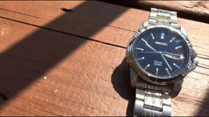 13 Ways to Handle Water Condensation in Watches 3