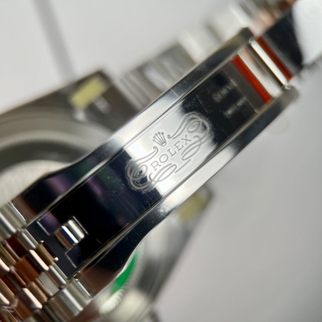 Đồng Hồ Rolex Datejust 126331 Rep 1:1 Bọc Vàng Vân Gấp Nếp Clean 41mm