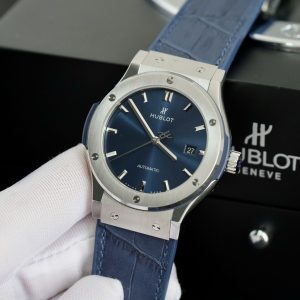 Đồng Hồ Hublot Classic Fusion Titanium Màu Xanh