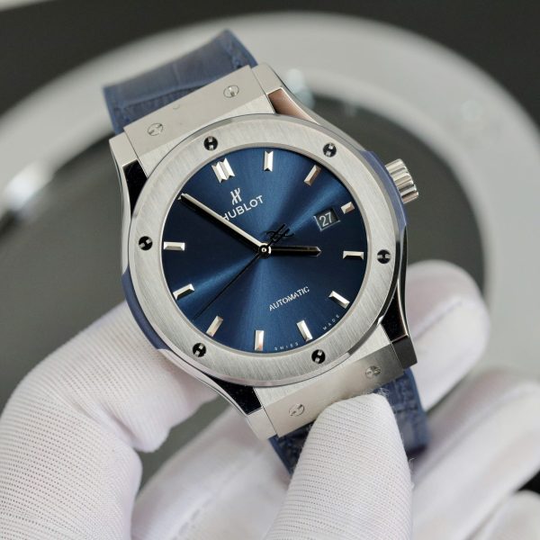 Đồng Hồ Hublot Classic Fusion Titanium Màu Xanh Nhà Máy JJF 2024 Replica 42mm