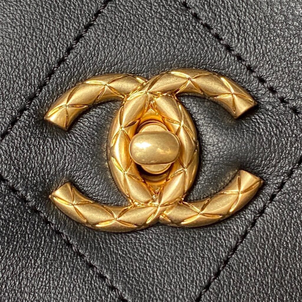 Túi Xách Chanel Hobo Siêu Cấp Màu Đen Mạ Vàng 21x13x5cm (10)