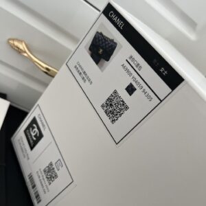Túi Xách Chanel Medium Classic Siêu Cấp Màu Đen Khóa Vàng 20cm (2)