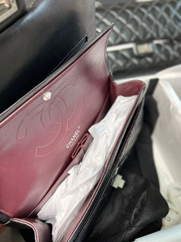 Túi Xách Chanel Reissue Quả Trám Siêu Cấp Màu Đen 25cm (3)
