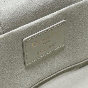 Túi Xách Dior Travel Vanity Màu Trắng Sữa Siêu Cấp 20x12x14cm (9)