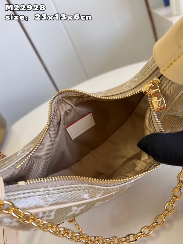 Túi Xách Louis Vuitton Loop Nữ Siêu Cấp 11 Size 23x13x6cm (2)