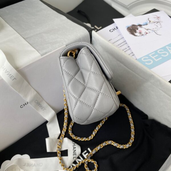 Túi Xách Nữ Hàng Hiệu Chanel Classic Charm Màu Xám Siêu Cấp 20cm (3)