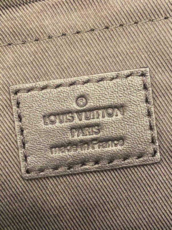 Balo Louis Vuitton Mini Siêu Cấp Họa Tiết Mono Truyền Thống 17x22cm (2)