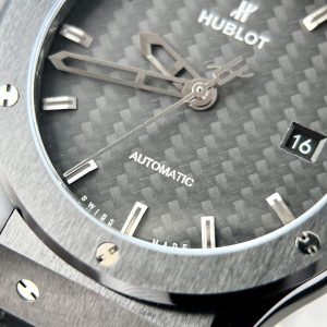 Đồng Hồ Hublot Classic Fusion Ceramic Mặt Carbon Rep 11 JJZ 42mm (11)